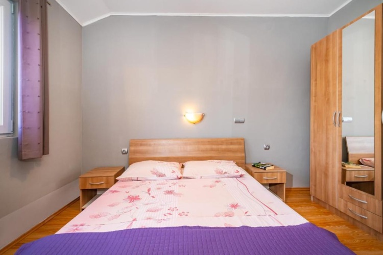 2 Bedrooms Apartment with balcony