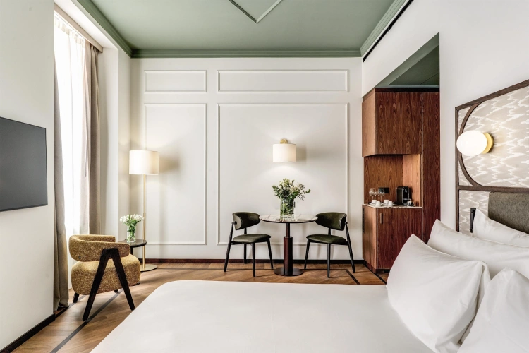 Superior room
