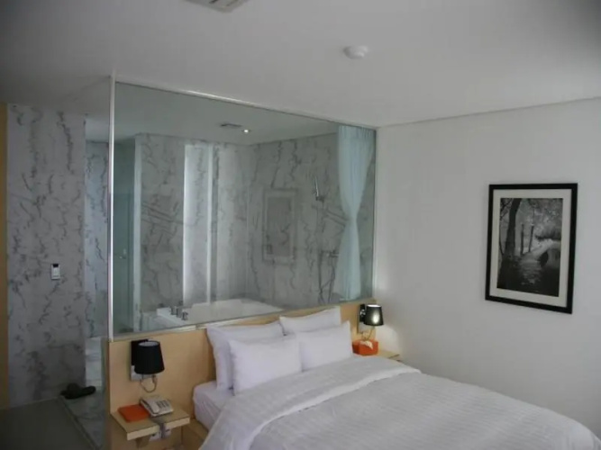 Junibin Hotel