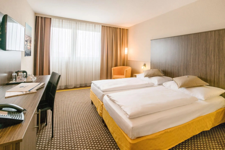 SLEEEP Hotel Vösendorf