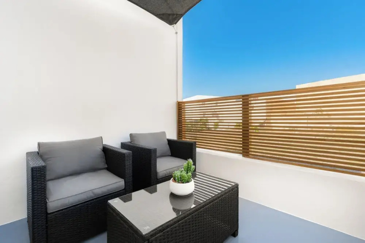 Oliva Apartments