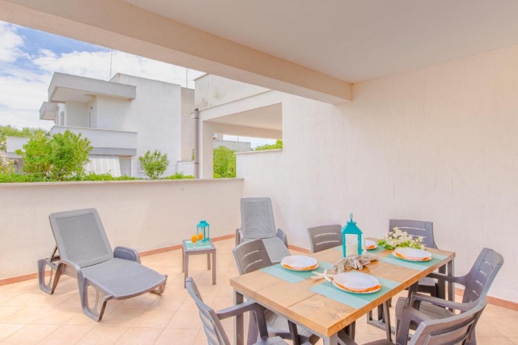 2 Bedrooms Duplex Cottage