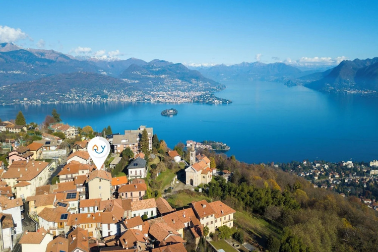 Luce Lake View on Stresa Hill
