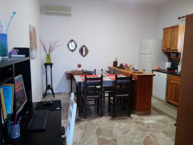 2 Bedrooms Cottage