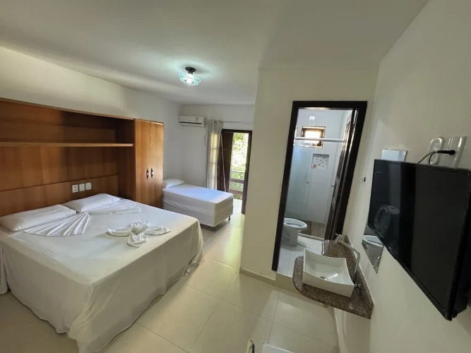 Standard Triple room with balcony