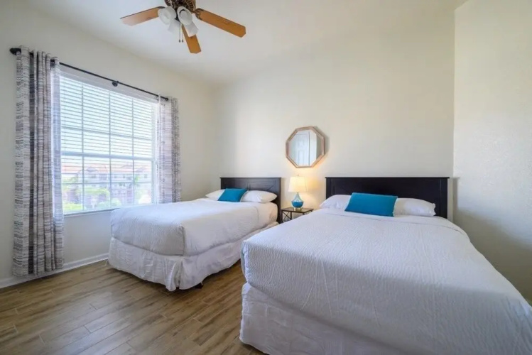 Pool View Penthouse 3 Bedroom Condo