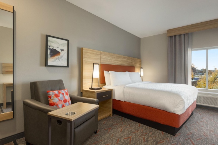 Double Suite