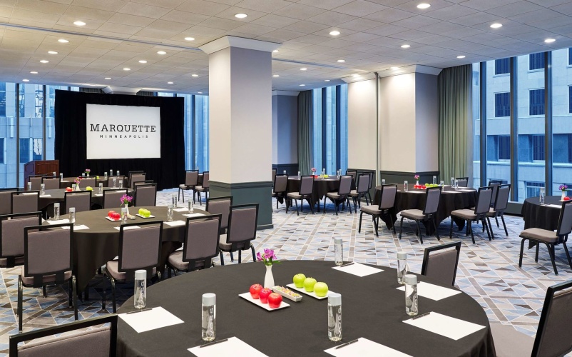 The Marquette Hotel, Curio Collection by Hilton photo 20
