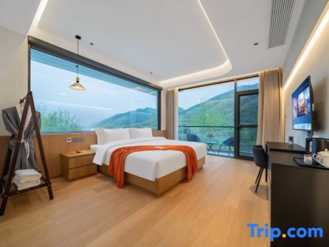 3 Bedrooms Suite