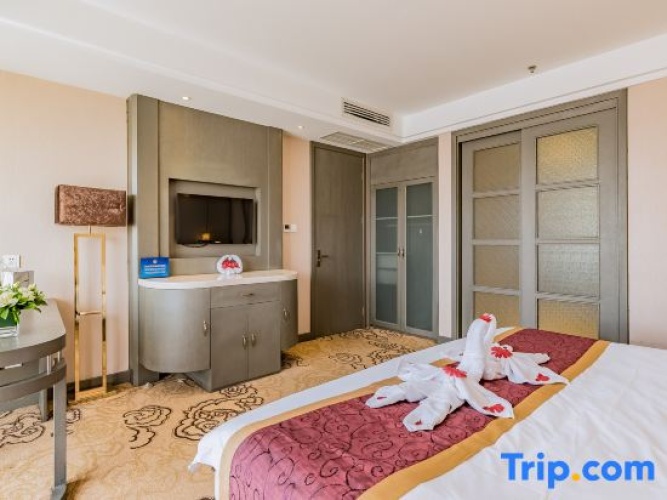 Deluxe Double Suite