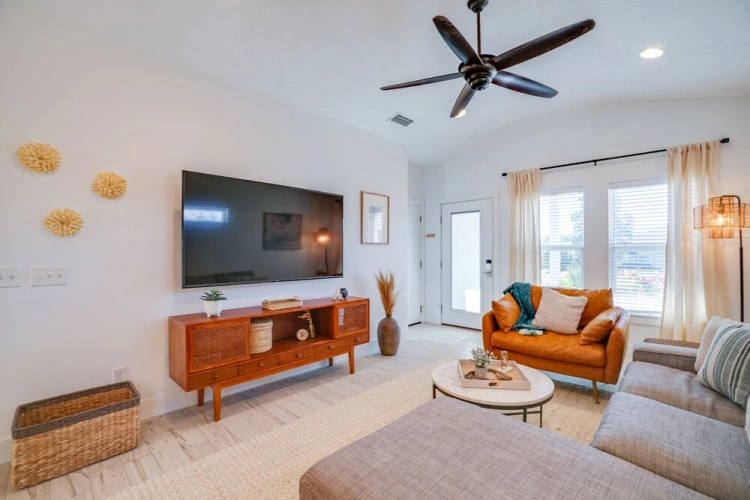3 Bedrooms Cottage