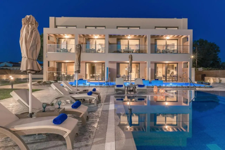 Mystique Suites