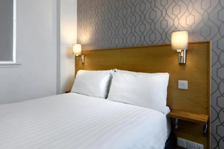 Corner House Hotel