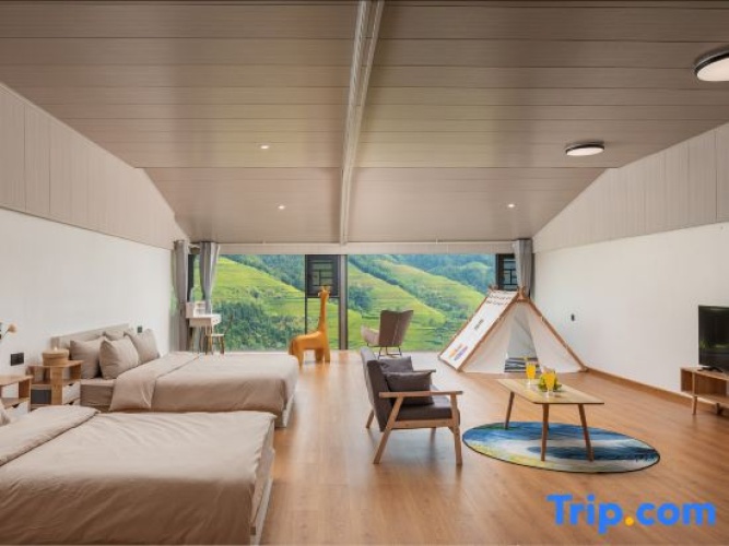 Deluxe Family room with sunrise view