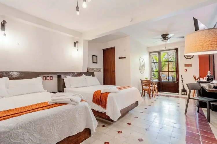 Kuxtal Hotel Boutique