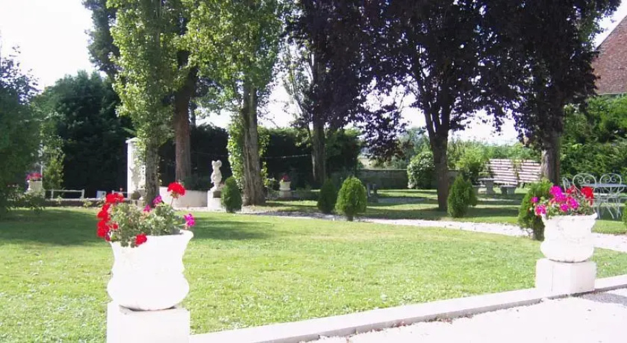 Rosemanoir