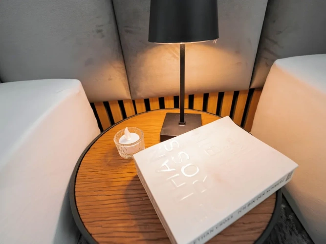 Deluxe Twin room with balcony