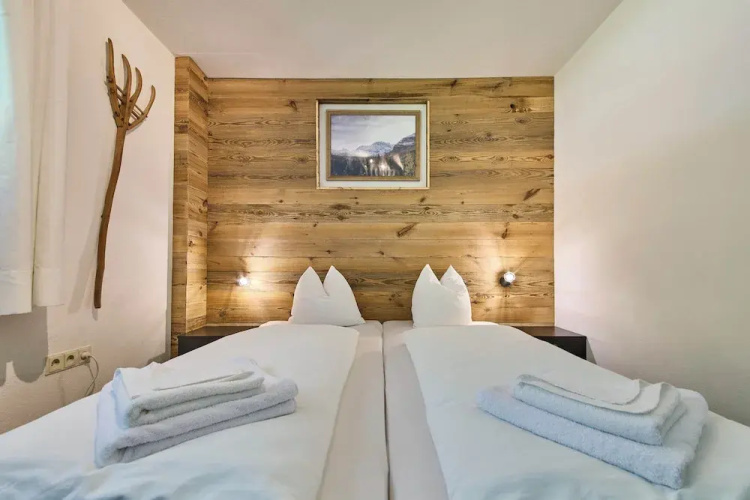 Apartments Enzian