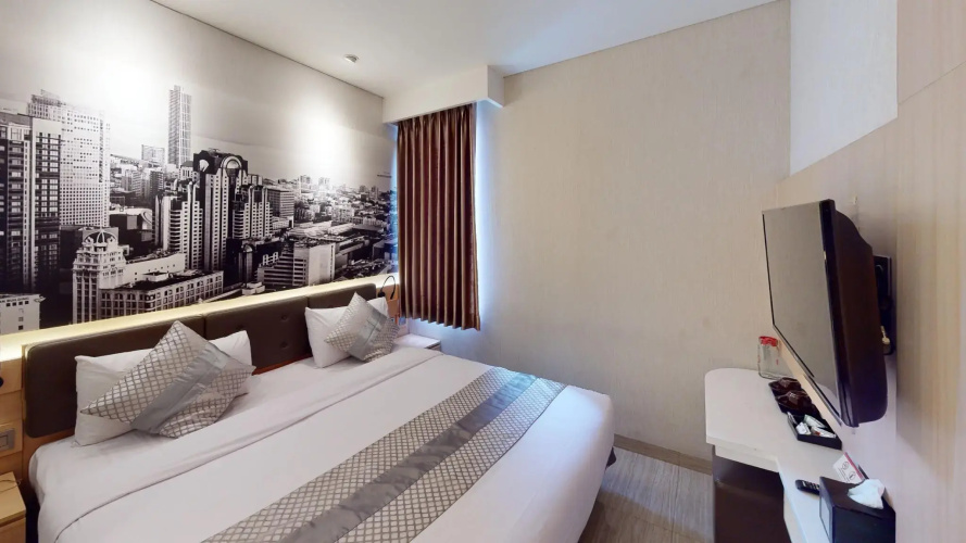 Grand Viveana Hotel