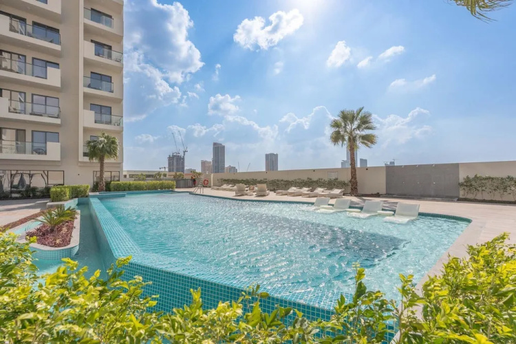 Sleek Studio in Jumeirah Village Triangle