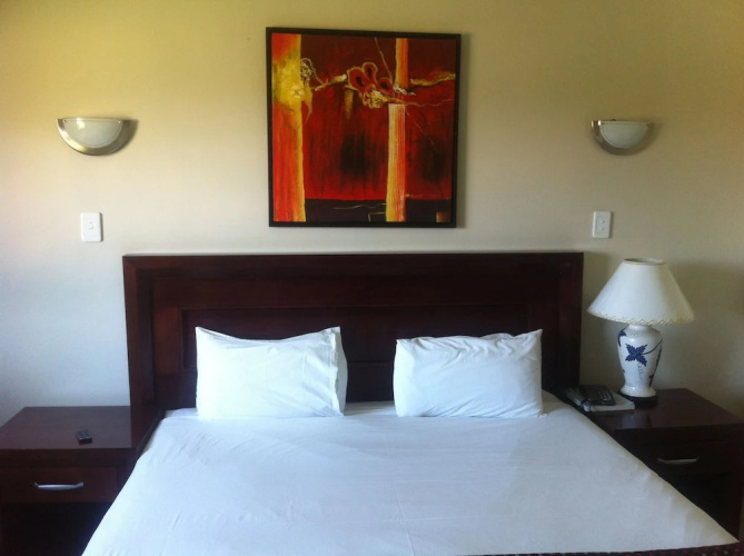 Desert Sands Motel