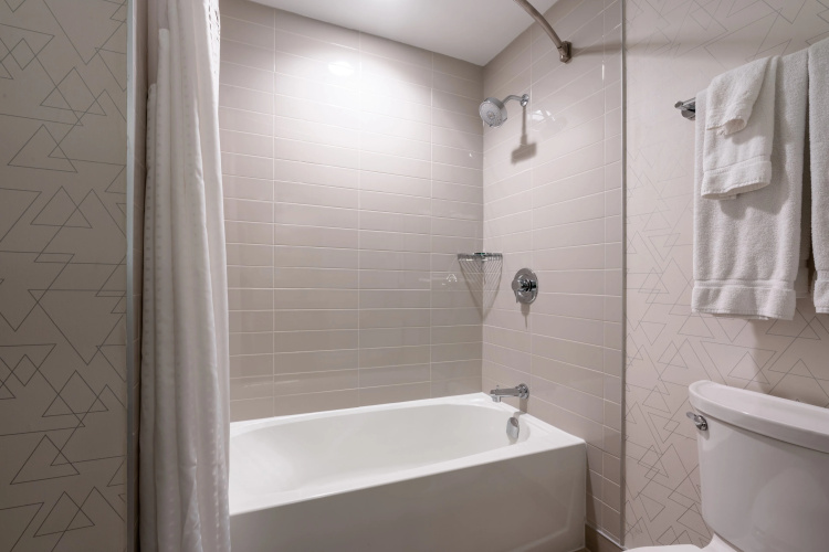 Holiday Inn Express & Suites Vaughan-Southwest photo 11