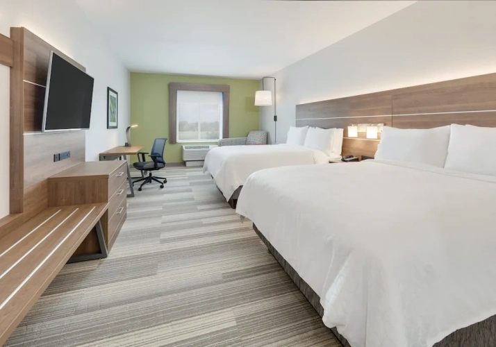 Quadruple Suite