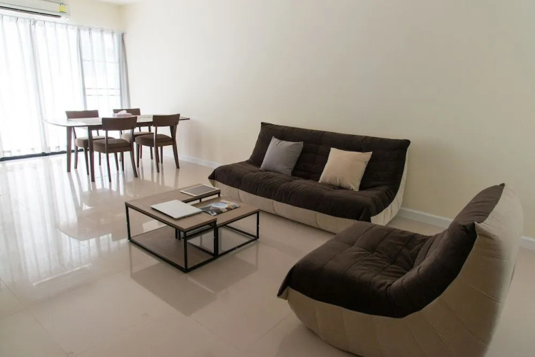 Beautiful 3 Bedroom Townhouse