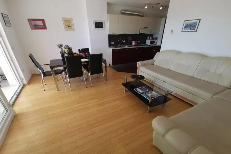 Apartment 1 Biba 41 pax