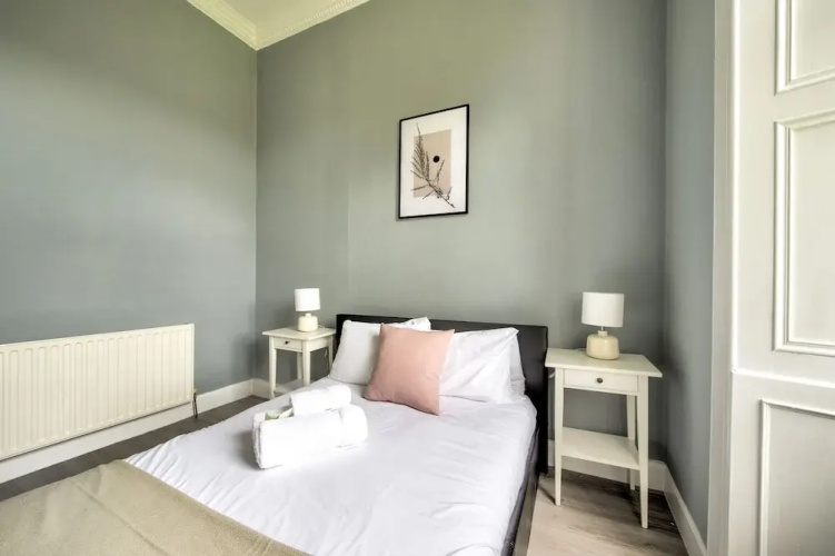 Manor Place Apartment
