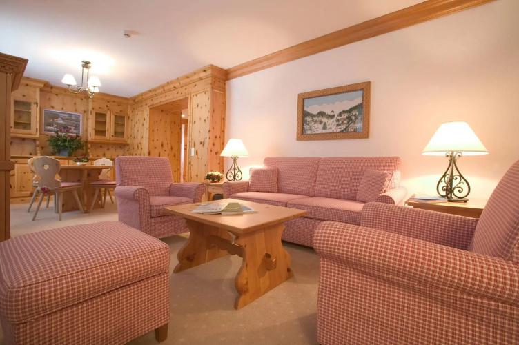 Crystal Hotel