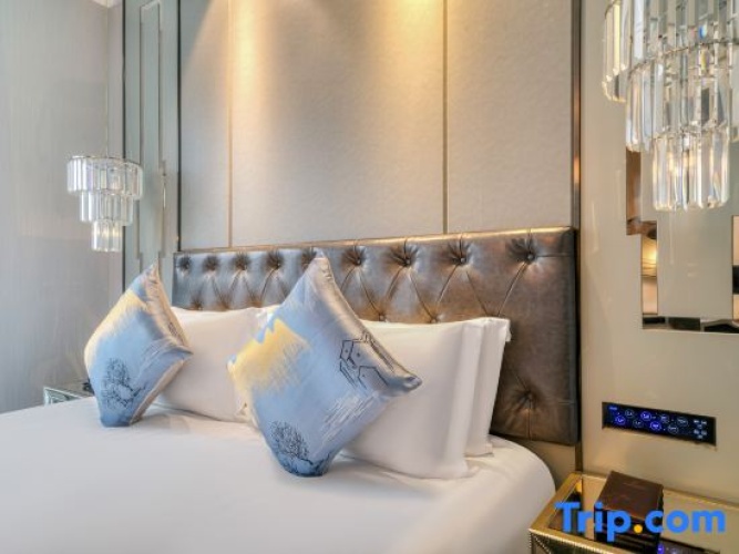 Premier Double room