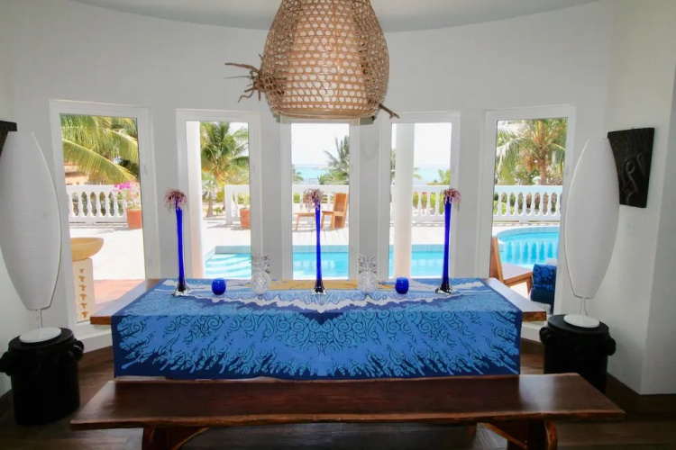 Villa Aurora Estate