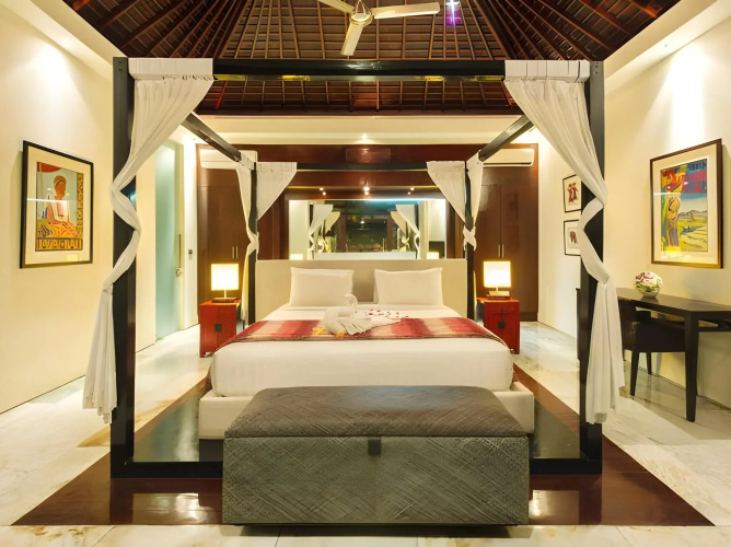 Chandra Bali Villas
