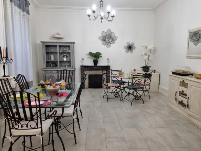 Standard Family room