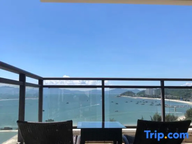 Yimi Yangguang Seaview Holiday Apartment