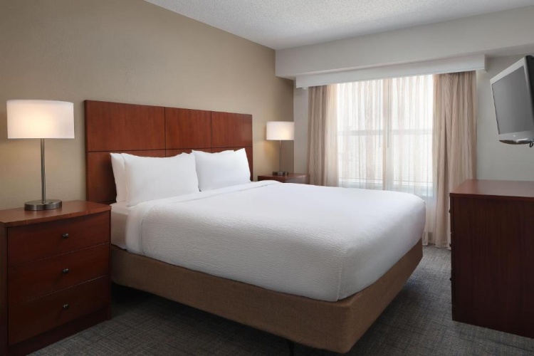 2 Bedrooms Suite