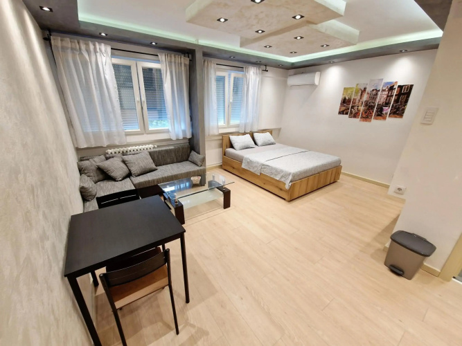 Apartmani Paku