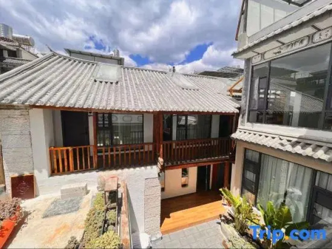 Dali Erduo Courtyard Guiling Homestay