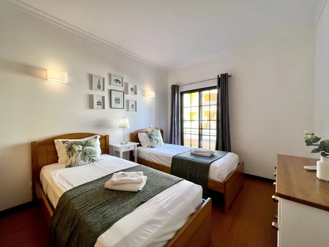 2 Bedrooms Apartment with balcony