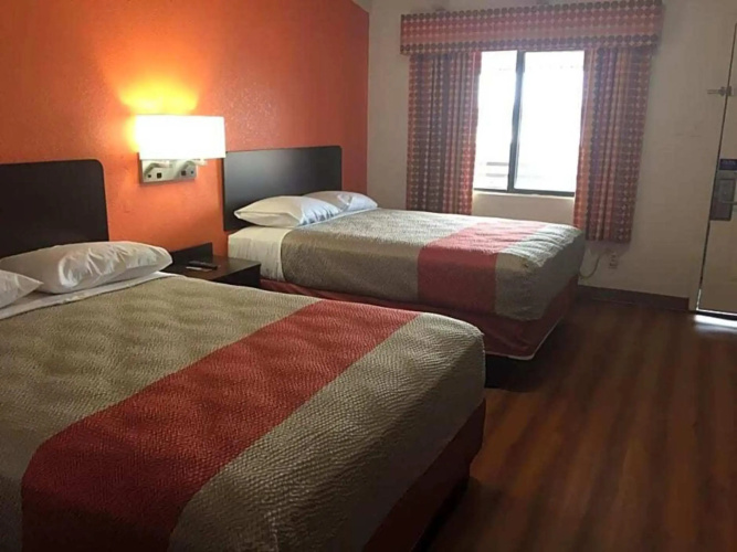 Motel 6 Waco, TX