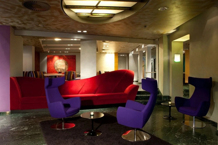 Premier Inn Koln City Centre