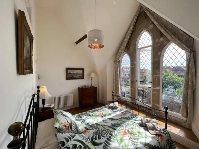 The Light Chapel - Pet friendly