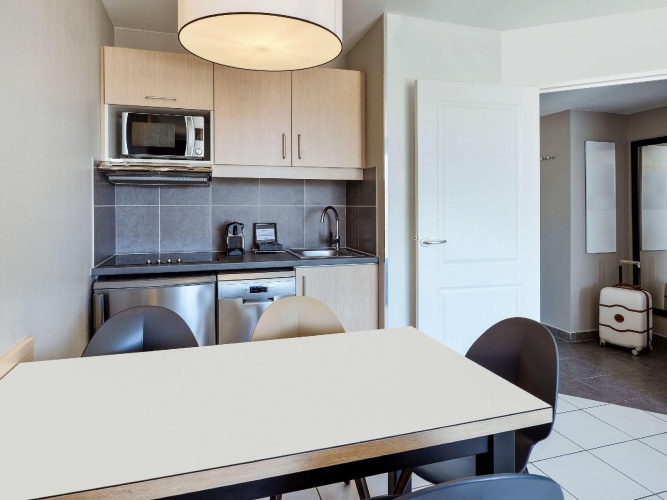 1 Bedroom Apartment
