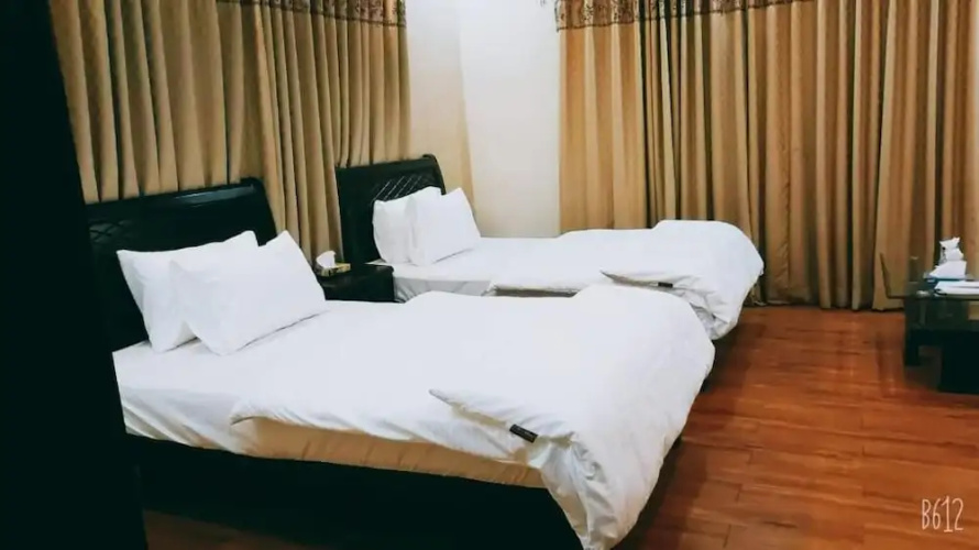 The Elet - Business Hotel
