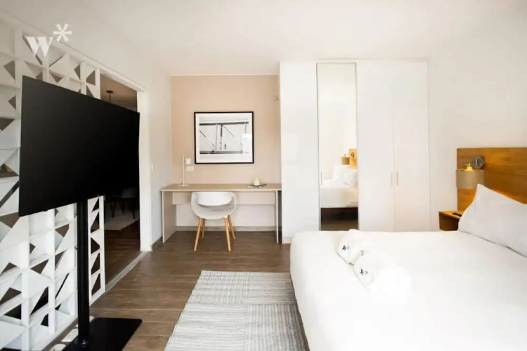 w Spacious and Classy 2BR in Miraflores