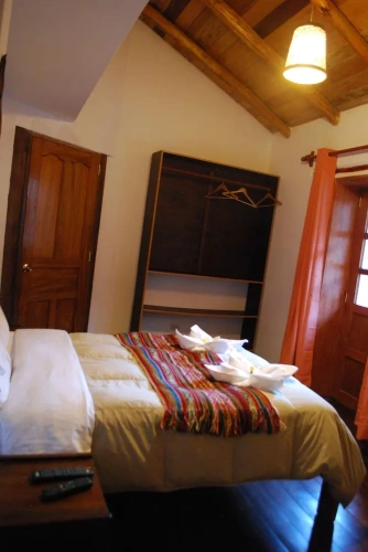 Standard Double room with city view