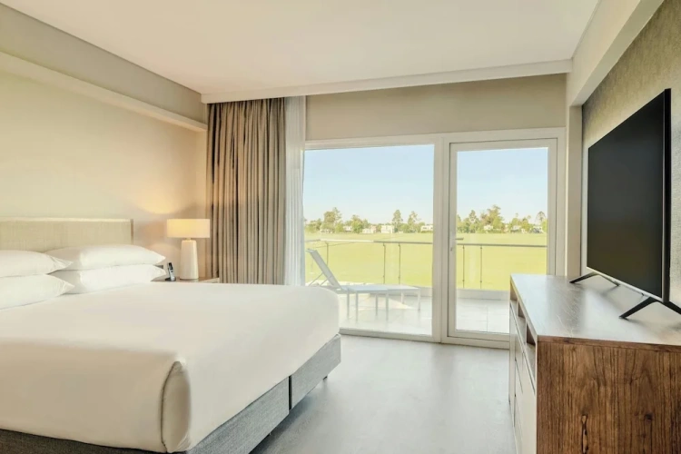 Double Club Suite with balcony