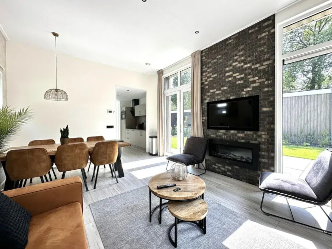 Beautiful Holiday Home With Terrace on the Veluwe