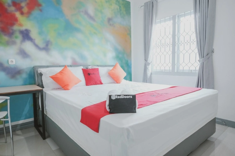 Standard Double room with city view